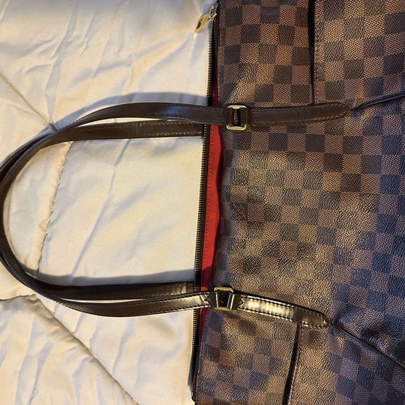 Louis Vuitton Damier Ebene Totally MM - Picture 3 of 14